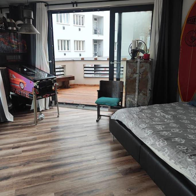 Apartment Big Windows Прага Экстерьер фото